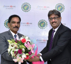 /content/dam/chli/pdf/media-center/news-press-release/press-release-images/2024-pr-tripura-gramin-bank-ties.jpg